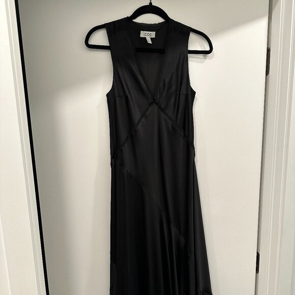 FLOATY ASYMMETRIC MIDI DRESS by COS - Picture 4 of 7